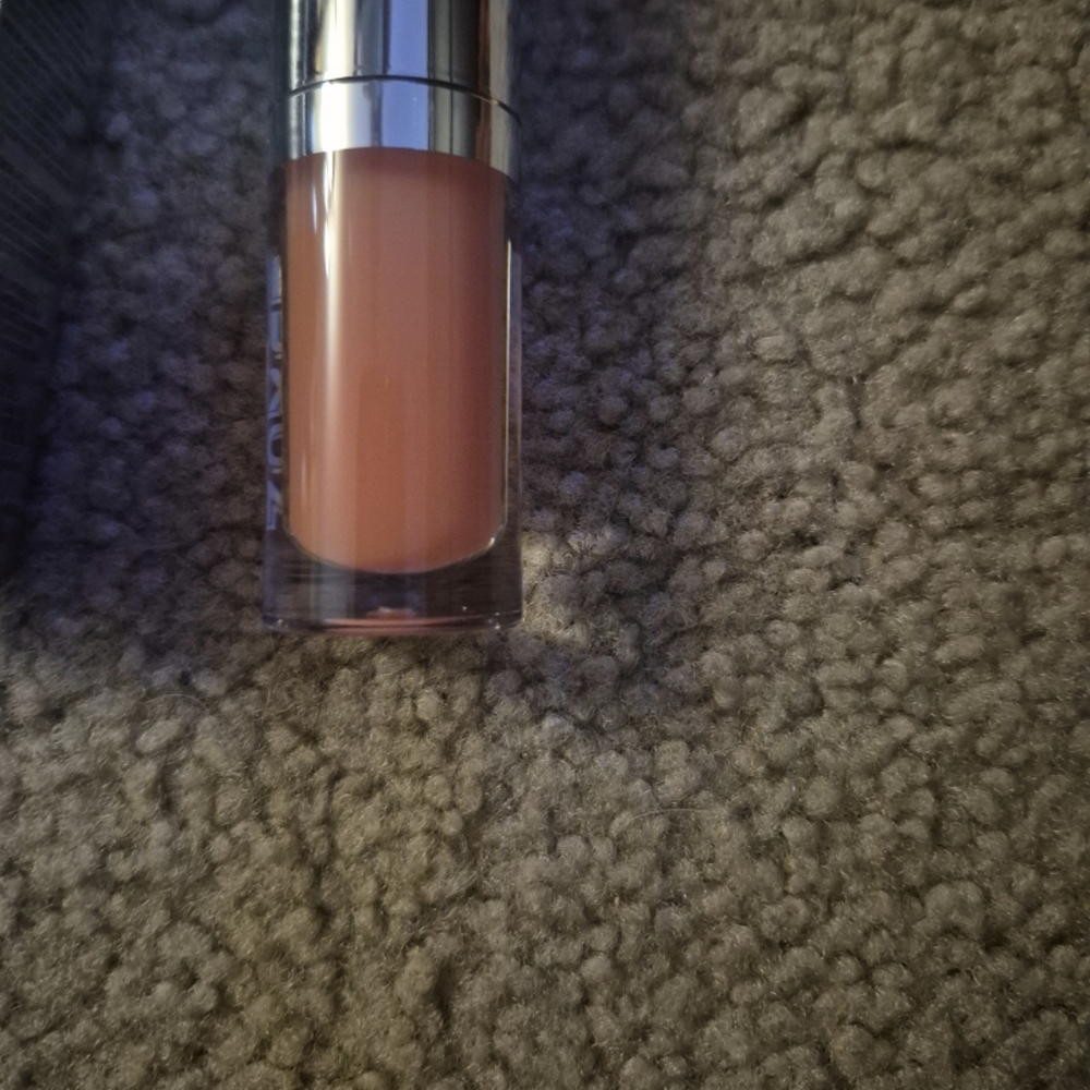 Buxom Full-On Plumping Lip Oil White Russian - Picture 2 of 3